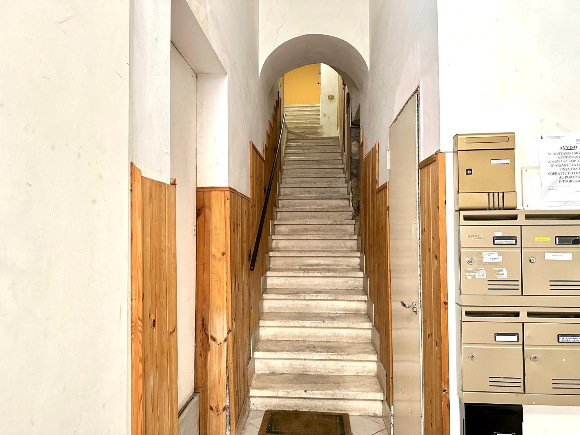 Apartment Black And White House- 70 Mq *